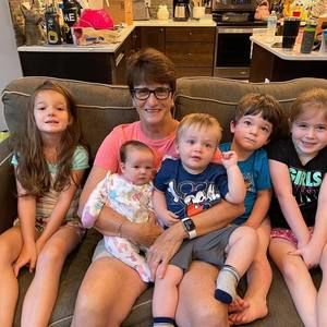 Meet your Posher, Cindy